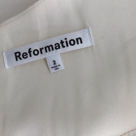 Reformation White Ruched Sweetheart Gown size 2 - Picture 4 of 6